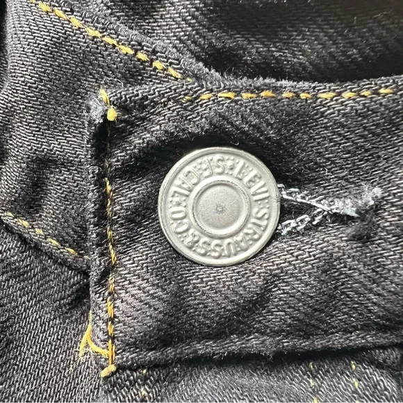 Levi’s Vintage High Rise Black Denim Cut-Off Shorts Distressed Waist 15 S/M Y2K - Picture 6 of 7